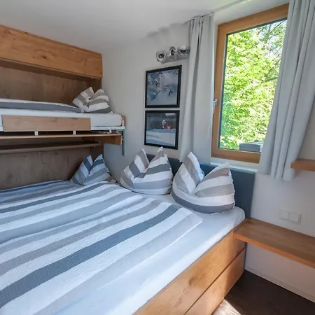 Max Panorama By We Rent